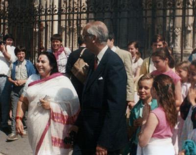 Mother in Chartres